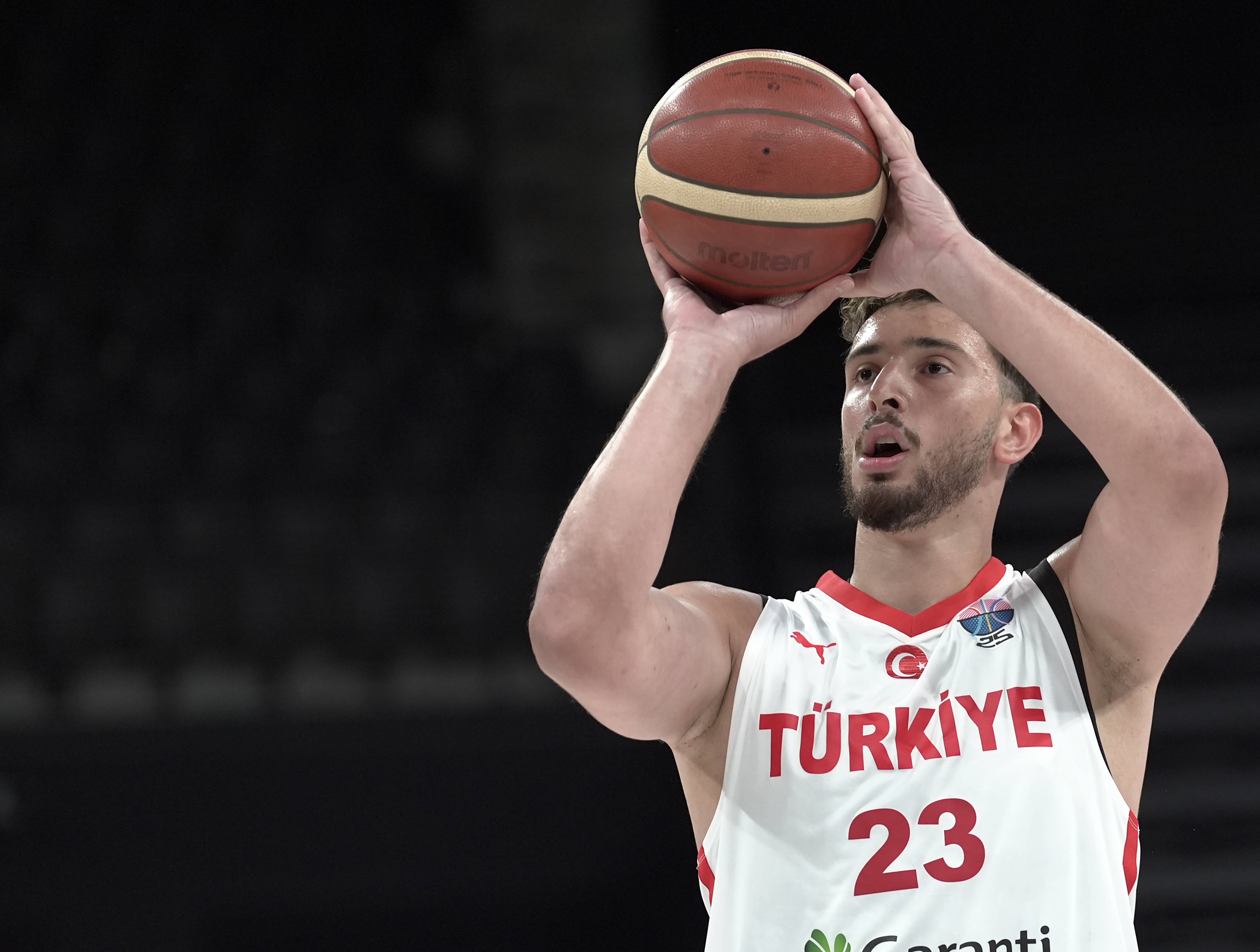 金年会体育平台-包含纽卡斯尔加时末段篮板制胜，志在亚冠名次提升，悬念犹存，年轻球员得到机会的词条