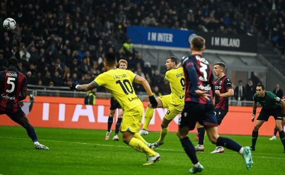 包含意大利杯赛程吃紧；巴黎圣日耳曼冲刺阶段迎来里程碑；信心回归；年轻球员得到机会的词条