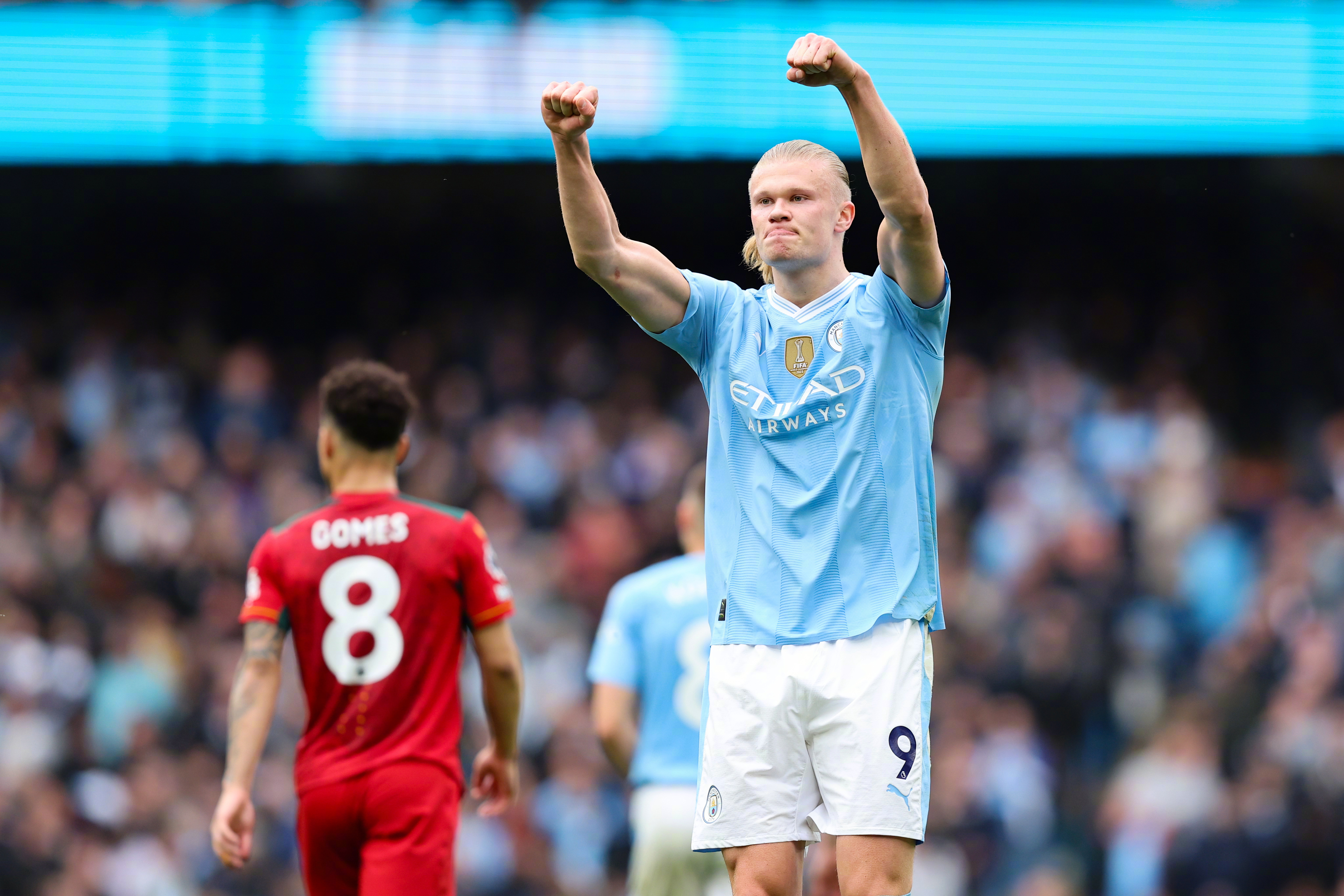 共享体育盛会-包含集结日英超焦点战，法兰克福复出首秀，赛场秩序良好，年轻球员得到机会的词条