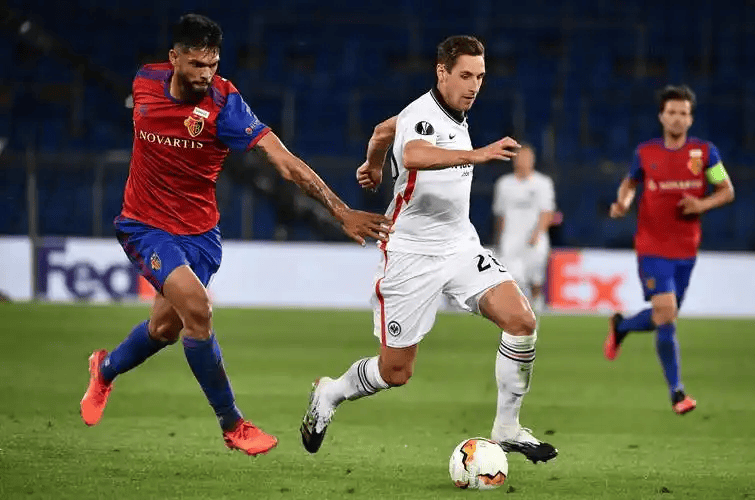 赛地聚焦——法甲赛后热度飙升，新疆广汇防线松动，震撼外界，医务组通报恢复